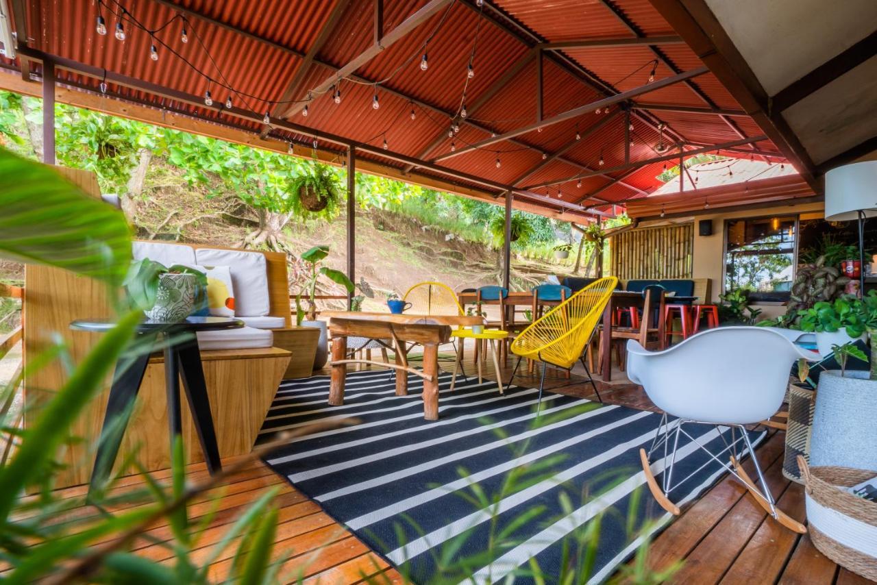 Surf Synergy All-Inclusive Surf Retreat Хако Экстерьер фото