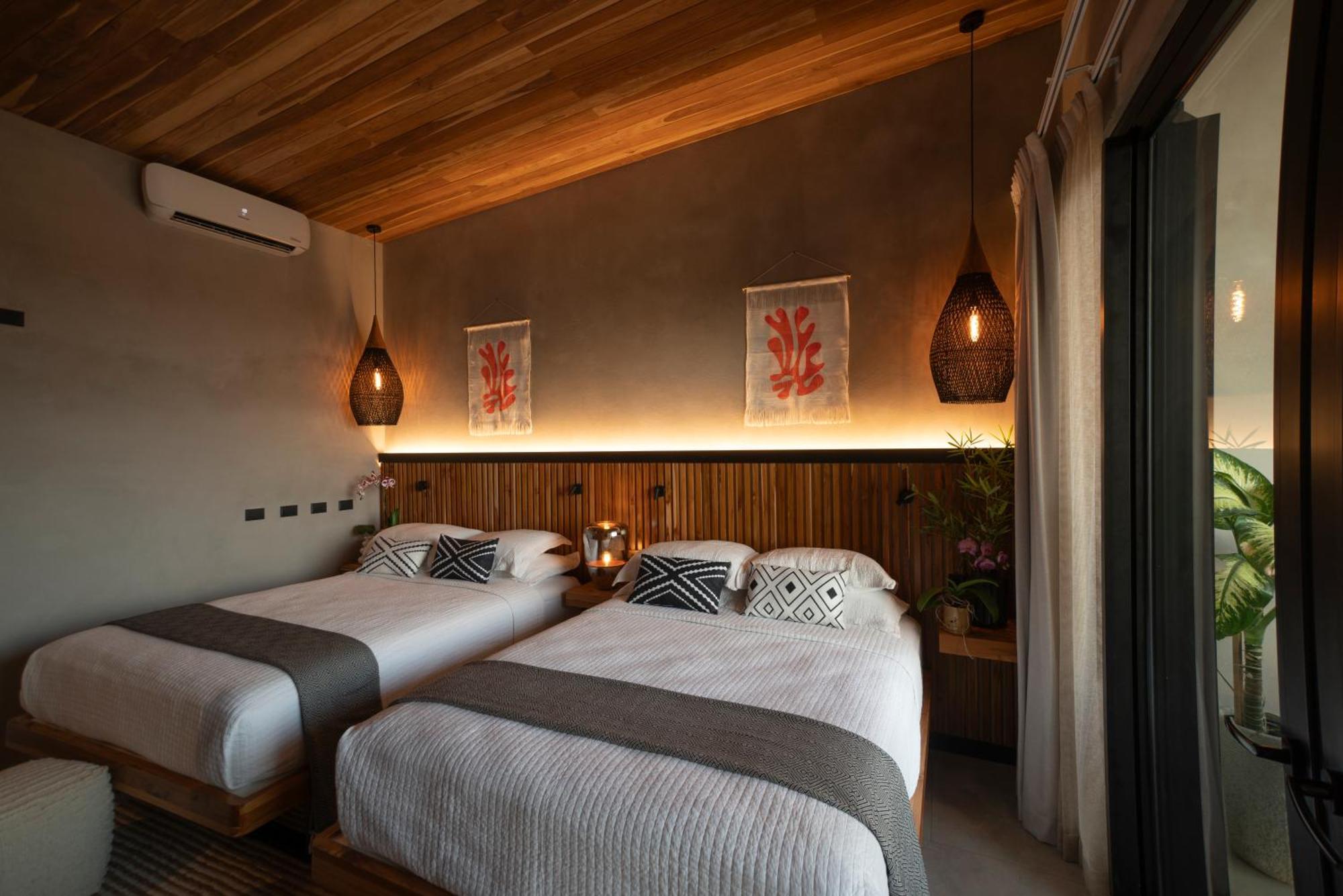 Surf Synergy All-Inclusive Surf Retreat Хако Экстерьер фото